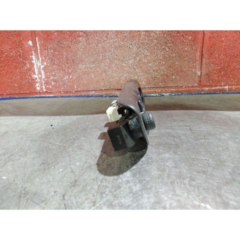 Recambio de mando elevalunas delantero izquierdo para renault laguna (b56) 1.6 | 0.98 - ... 1.6 | 0.98 - ... referencia OEM IAM 