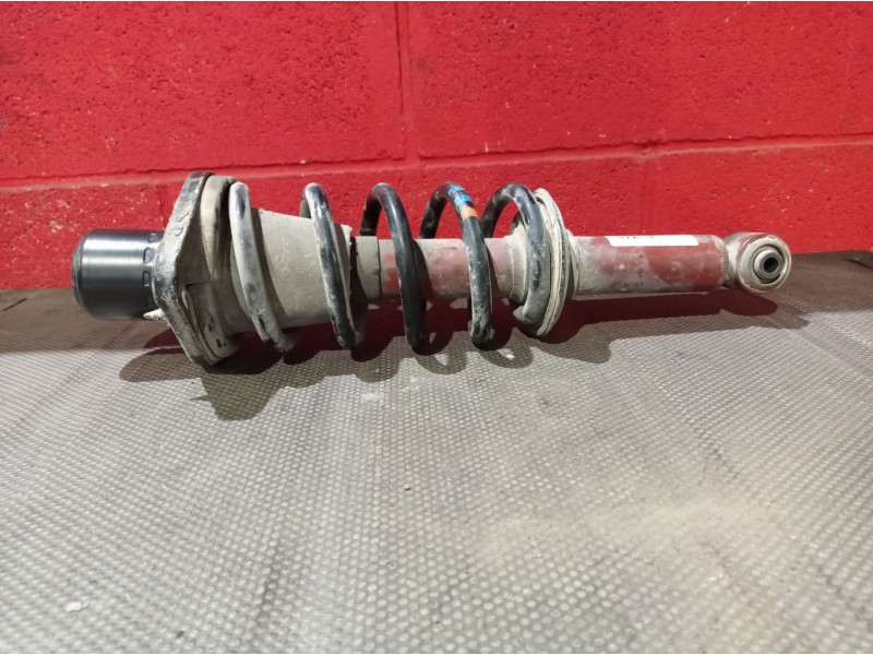 Recambio de amortiguador trasero izquierdo para volkswagen passat berlina (3b3) 1.9 tdi | 0.00 - ... 1.9 tdi | 0.00 - ... refere