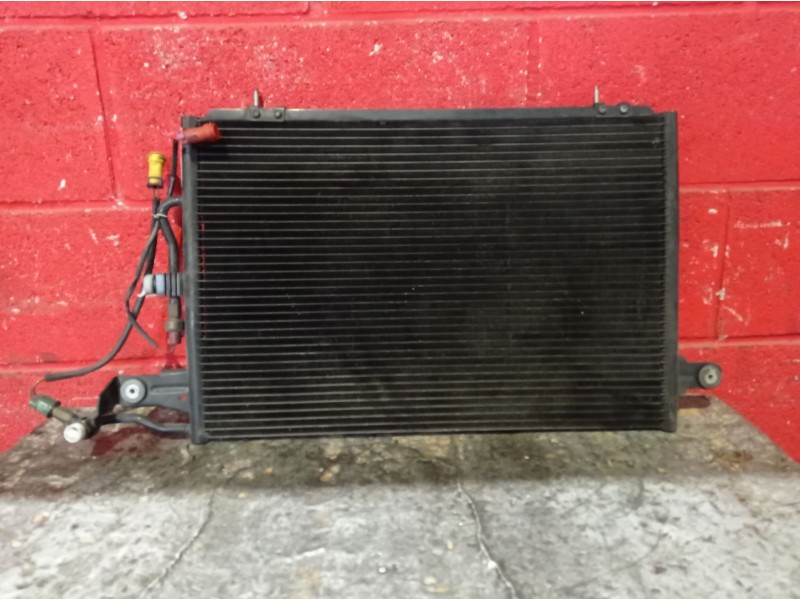 Recambio de condensador radiador aire acondicionado para audi 100 berlina (c4) básico | 0.90 - ... referencia OEM IAM   