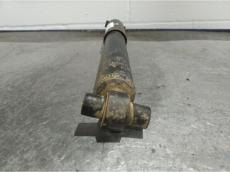 Recambio de amortiguador trasero para mazda 6 berlina (gg) 2.0 diesel cat | 0.02 - ... 2.0 diesel cat | 0.02 - ... referencia OE