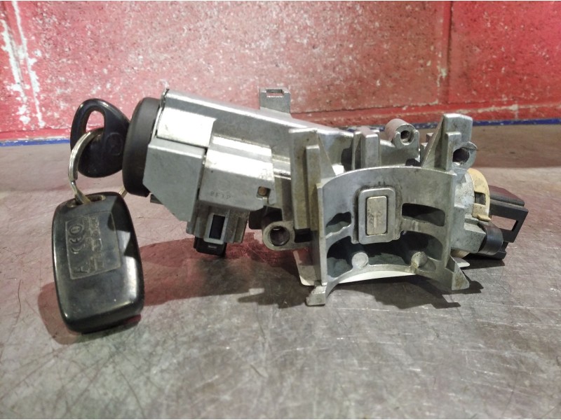 Recambio de conmutador de arranque para mazda 6 berlina (gg) 2.0 diesel cat | 0.02 - ... 2.0 diesel cat | 0.02 - ... referencia 