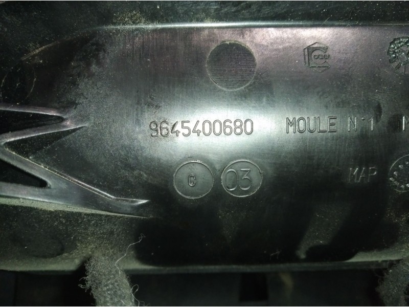 Recambio de colector admision para citroen c3 1.4 16v referencia OEM IAM 9645400680  