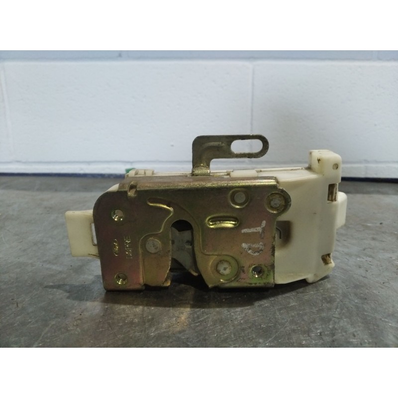 Recambio de cerradura puerta trasera derecha para ford mondeo berlina (gd)  | 0.97 - 0.01  | 0.97 - 0.01 referencia OEM IAM   
