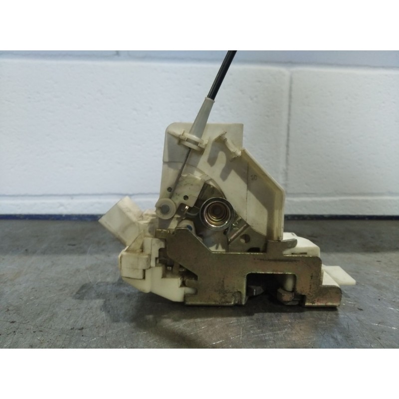 Recambio de cerradura puerta trasera derecha para ford mondeo berlina (gd)  | 0.97 - 0.01  | 0.97 - 0.01 referencia OEM IAM   