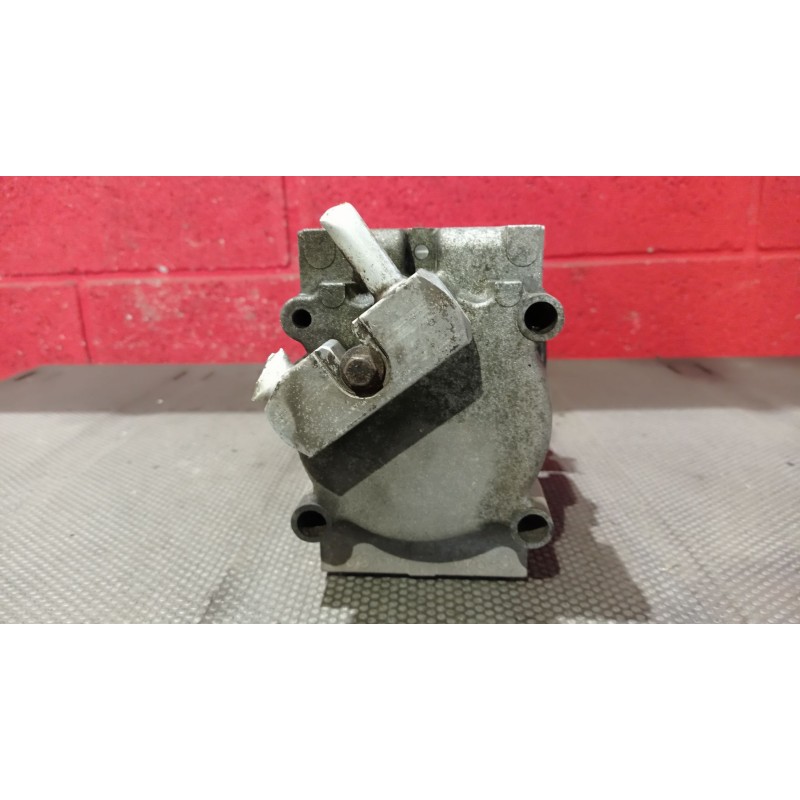Recambio de compresor aire acondicionado para ford ka (ccq) 1.3 cat | 0.96 - ... 1.3 cat | 0.96 - ... referencia OEM IAM F2CH19D