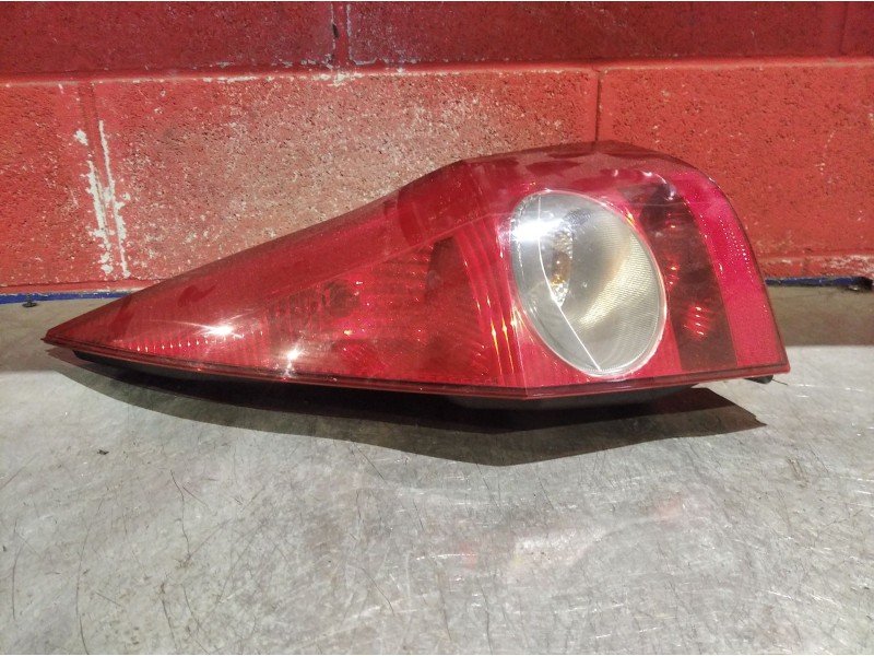 Recambio de piloto trasero derecho para renault megane ii familiar 1.5 dci diesel cat | 0.03 - 0.09 1.5 dci diesel cat | 0.03 - 