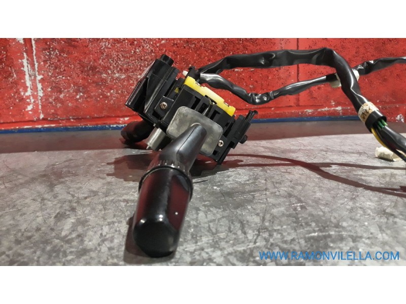 Recambio de mando luces para mitsubishi santamo (hyundai) básico | 0.99 - ... básico | 0.99 - ... referencia OEM IAM    Recambio de mando luces para mitsubishi santamo (hyundai) básico | 0.99 - ... básico | 0.99 - ... referencia OEM IAM