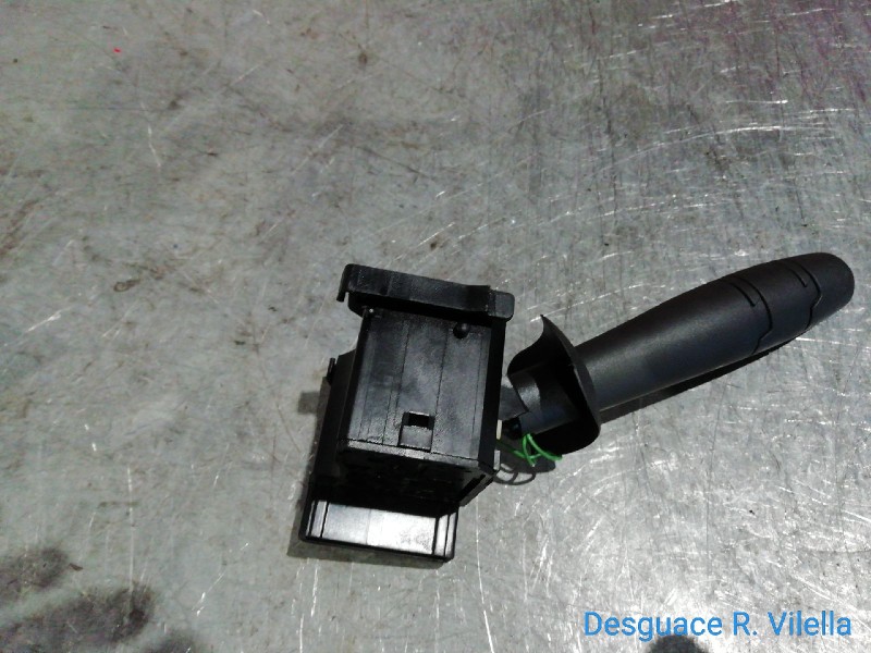 Recambio de mando limpia para renault laguna ii (bg0) authentique | 0.01 - ... authentique | 0.01 - ... referencia OEM IAM   