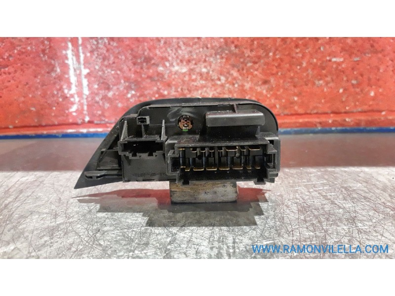 Recambio de mando luces para volkswagen polo referencia OEM IAM   