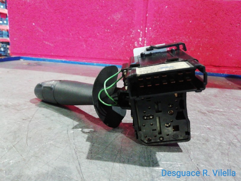 Recambio de mando limpia para renault laguna ii (bg0) authentique | 0.01 - ... authentique | 0.01 - ... referencia OEM IAM   