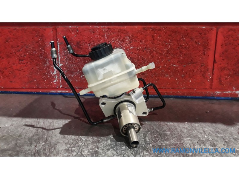 Recambio de bomba freno para bmw serie 1 118d auto referencia OEM IAM    Recambio de bomba freno para bmw serie 1 118d auto referencia OEM IAM