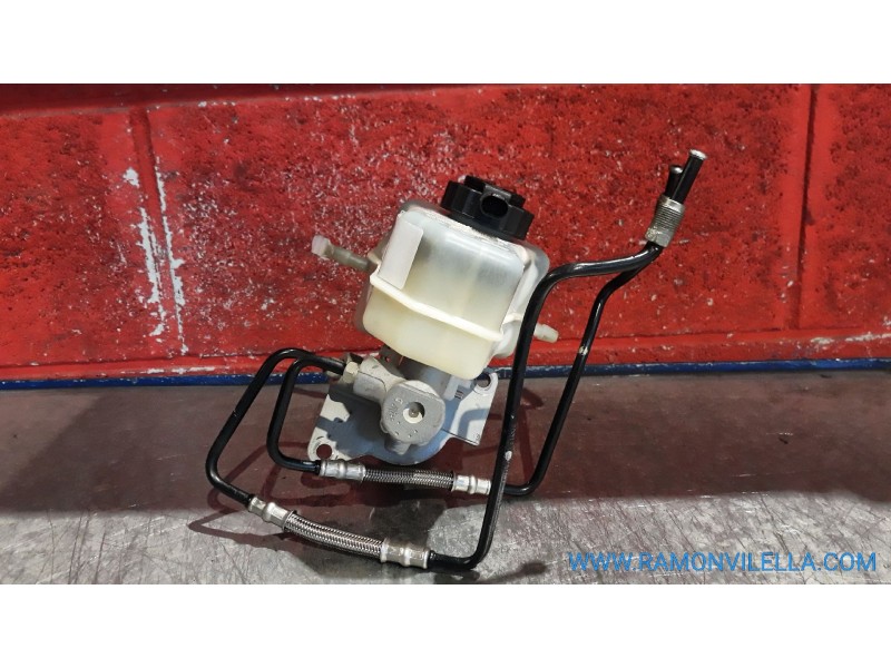 Recambio de bomba freno para bmw serie 1 118d auto referencia OEM IAM    Recambio de bomba freno para bmw serie 1 118d auto referencia OEM IAM