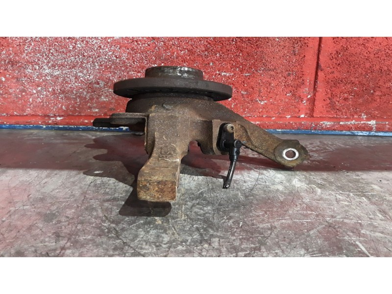 Recambio de mangueta delantero derecha para renault clio ii fase ii (b/cb0) 1.5 dci diesel | 0.01 - ... 1.5 dci diesel | 0.01 - 