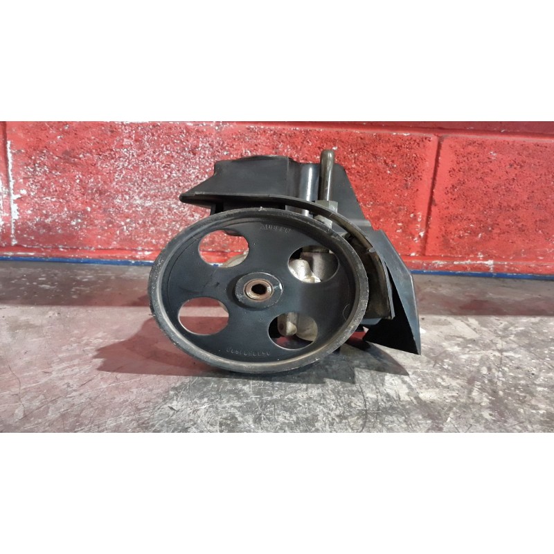 Recambio de bomba direccion para peugeot 206 berlina 1.4 | 0.98 - ... 1.4 | 0.98 - ... referencia OEM IAM 9631411580 26064217 