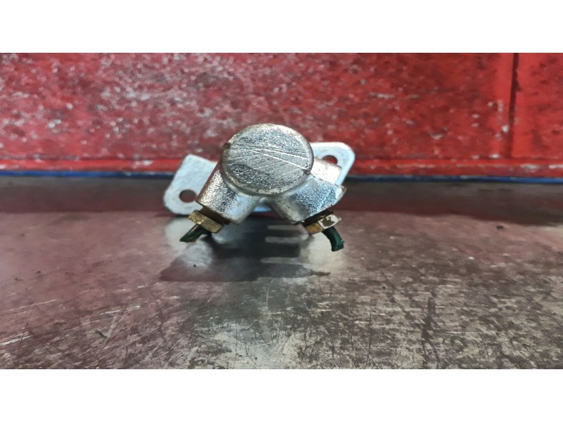 Recambio de bomba freno para ford fiesta courier  | 0.95 - ...  | 0.95 - ... referencia OEM IAM    Recambio de bomba freno para ford fiesta courier  | 0.95 - ...  | 0.95 - ... referencia OEM IAM