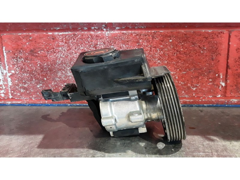 Recambio de bomba direccion para peugeot 206 berlina 1.4 | 0.98 - ... 1.4 | 0.98 - ... referencia OEM IAM 9631411580 26064217 