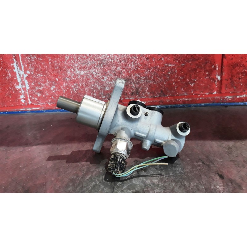 Recambio de bomba freno para seat toledo (1m2) sport | 12.01 - 12.04 sport | 12.01 - 12.04 referencia OEM IAM   