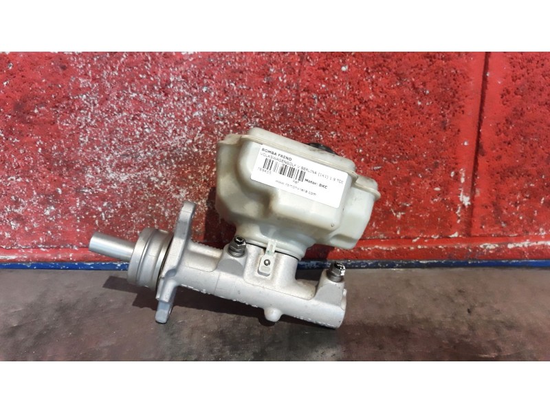 Recambio de bomba freno para volkswagen golf v berlina (1k1) 1.9 tdi | 0.03 - ... 1.9 tdi | 0.03 - ... referencia OEM IAM   