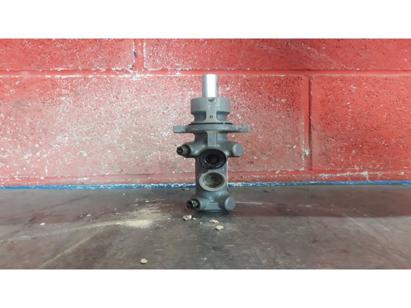 Recambio de bomba freno para peugeot partner referencia OEM IAM    Recambio de bomba freno para peugeot partner referencia OEM IAM