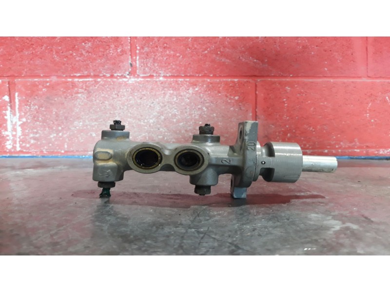 Recambio de bomba freno para peugeot 206 berlina xr referencia OEM IAM   