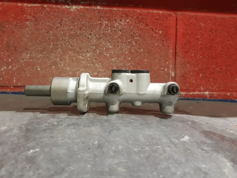 Recambio de bomba freno para seat cordoba berlina (6l2) stella | 09.02 - 12.04 stella | 09.02 - 12.04 referencia OEM IAM   