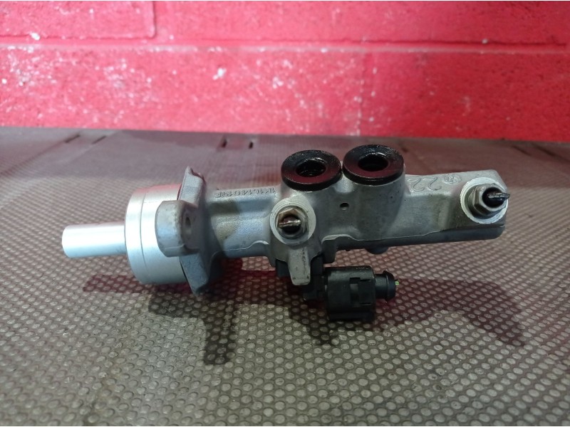 Recambio de bomba freno para seat leon (1p1) 2.0 tdi referencia OEM IAM    Recambio de bomba freno para seat leon (1p1) 2.0 tdi referencia OEM IAM