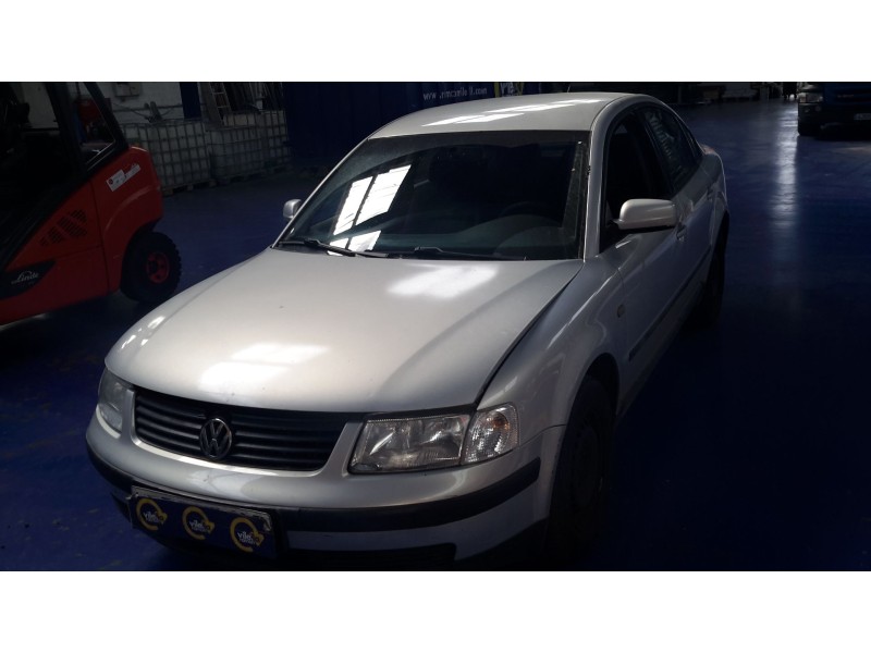 volkswagen passat berlina (3b2) 1.8 | 0.96 - ... del año 1996 volkswagen passat berlina (3b2) 1.8 | 0.96 - ... del año 1996