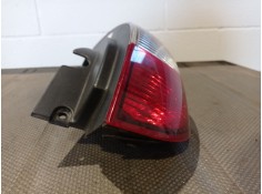 Recambio de piloto trasero derecho para nissan almera tino (v10m) básico | 0.00 - ... básico | 0.00 - ... referencia OEM IAM    2