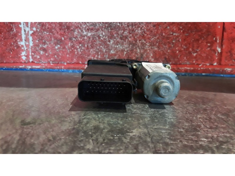 Recambio de motor elevalu. delantero derecho para volkswagen passat berlina (3b3)  | 0.00 - 0.05  | 0.00 - 0.05 referencia OEM I