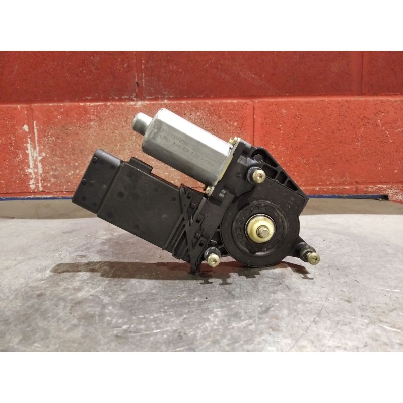 Recambio de motor elevalunas delantero derecho para volkswagen passat berlina (3b3) highline | 10.00 - 12.05 highline | 10.00 - 