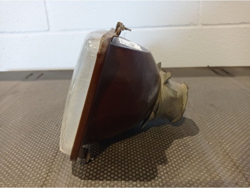 Recambio de faro derecho para ebro trade 2.8 referencia OEM IAM   