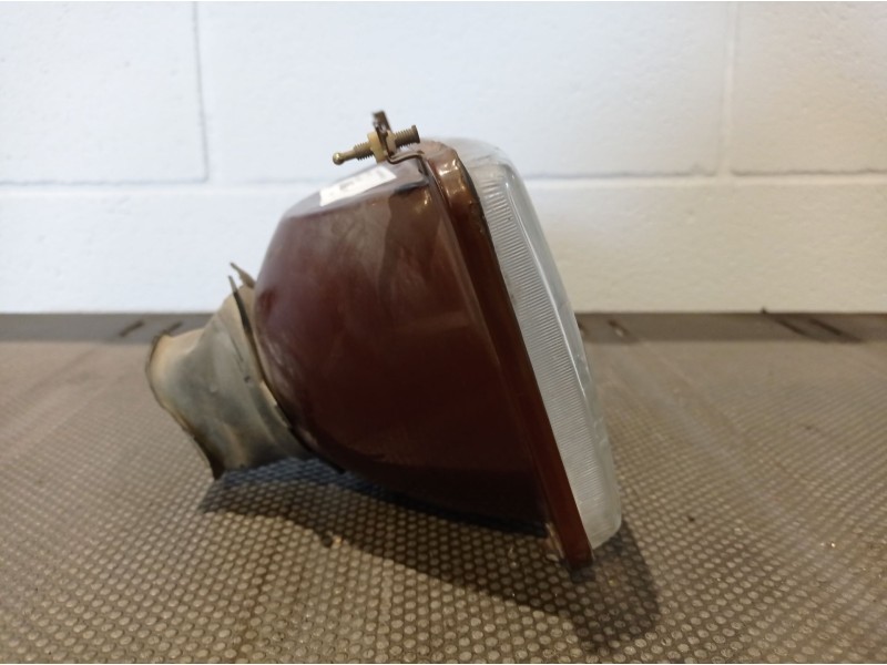 Recambio de faro derecho para ebro trade 2.8 referencia OEM IAM   