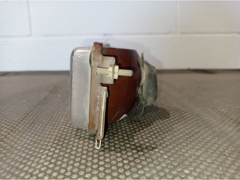 Recambio de faro antiniebla izquierdo para ebro trade 2.8 referencia OEM IAM    Recambio de faro antiniebla izquierdo para ebro trade 2.8 referencia OEM IAM