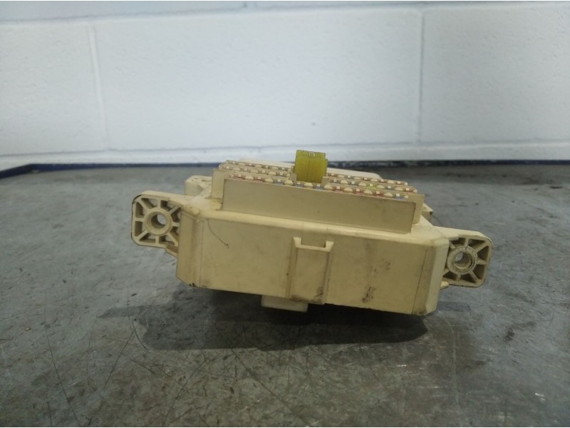 Recambio de caja reles fusibles para hyundai i30 cw  | 0.12 - ...  | 0.12 - ... referencia OEM IAM 919501H510  