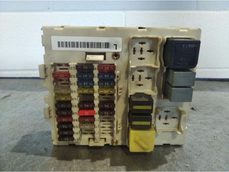 Recambio de caja reles fusibles para ford focus berlina (cak) ambiente | 0.98 - ... ambiente | 0.98 - ... referencia OEM IAM 2M5