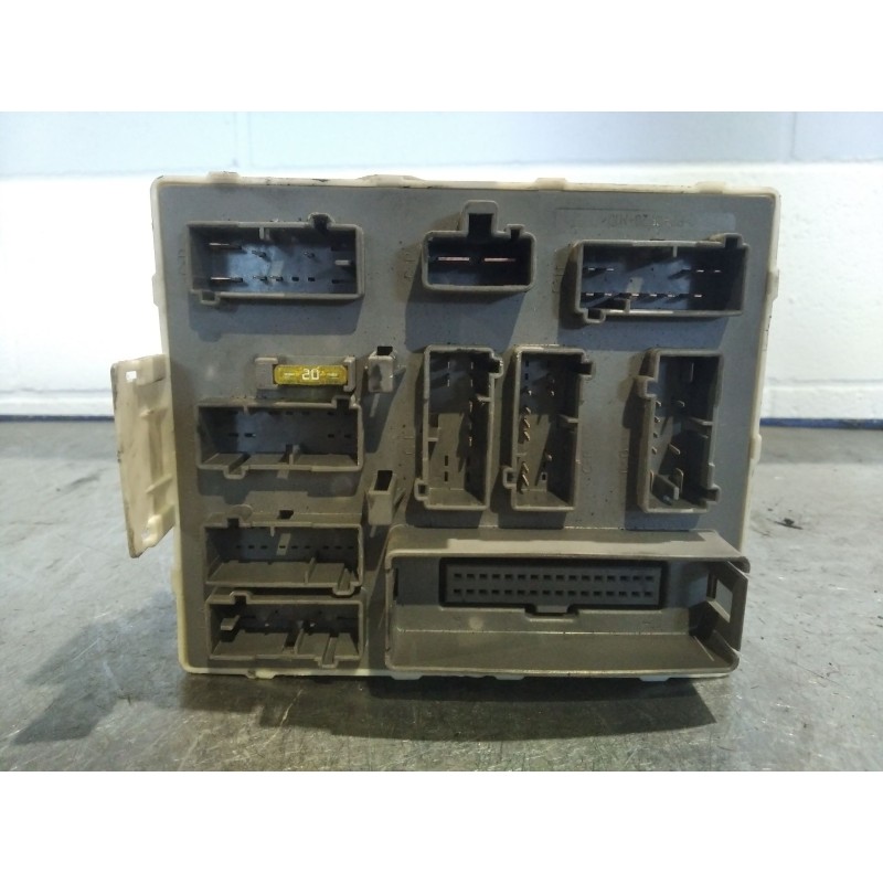 Recambio de caja reles fusibles para ford focus berlina (cak) ambiente | 0.98 - ... ambiente | 0.98 - ... referencia OEM IAM 2M5