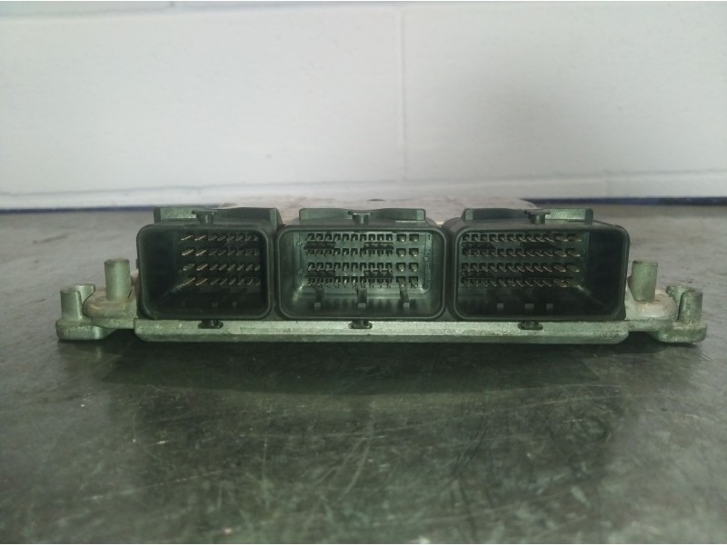 Recambio de centralita motor uce para renault laguna ii grandtour (kg0) 1.9 dci diesel | 0.01 - ... 1.9 dci diesel | 0.01 - ... 