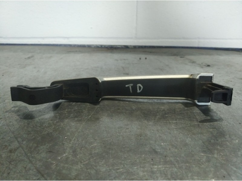Recambio de maneta exterior trasera derecha para peugeot 207 confort 1.4 vti 16v 95 referencia OEM IAM   