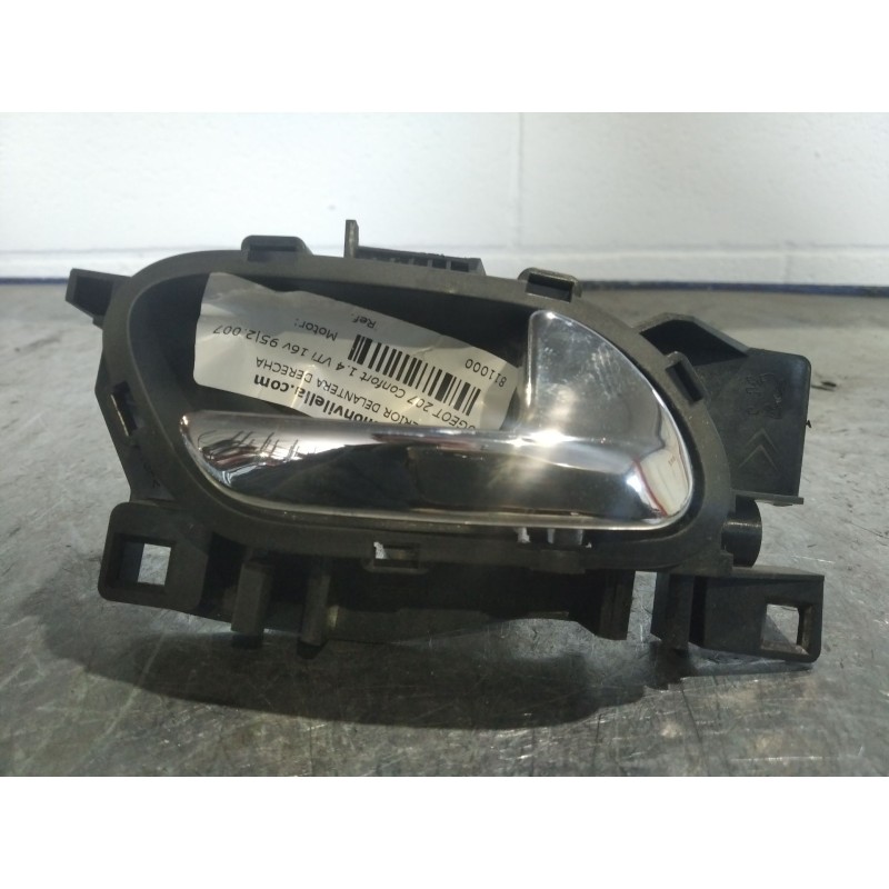 Recambio de maneta interior delantera derecha para peugeot 207 confort 1.4 vti 16v 95 referencia OEM IAM   