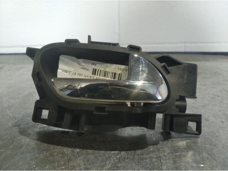 Recambio de maneta interior trasera derecha para peugeot 207 confort 1.4 vti 16v 95 referencia OEM IAM   