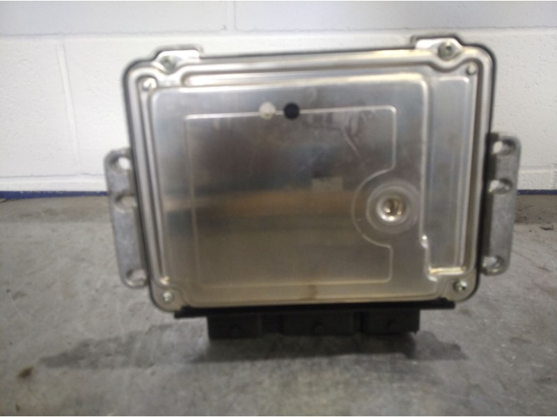 Recambio de centralita motor uce para peugeot 307 (s1) 1.6 hdi | 0.01 - 0.05 1.6 hdi | 0.01 - 0.05 referencia OEM IAM 0281011629