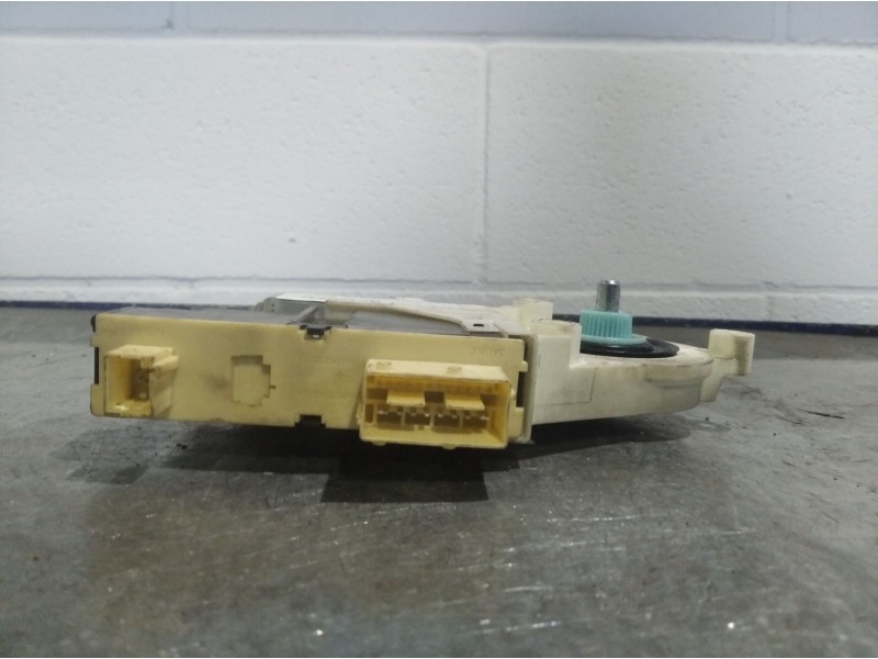 Recambio de motor elevalunas delantero derecho para peugeot 307 (s1) 1.6 hdi | 0.01 - 0.05 1.6 hdi | 0.01 - 0.05 referencia OEM 