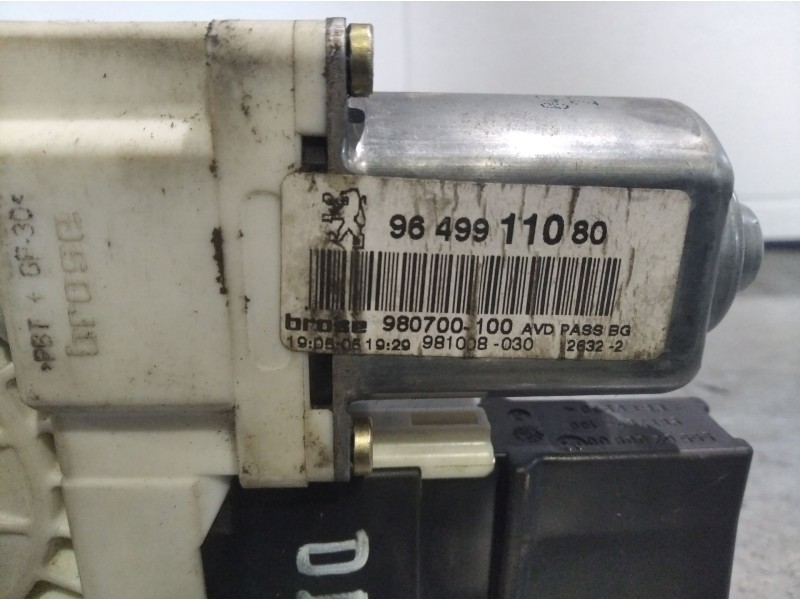 Recambio de motor elevalunas delantero derecho para peugeot 307 (s1) 1.6 hdi | 0.01 - 0.05 1.6 hdi | 0.01 - 0.05 referencia OEM 