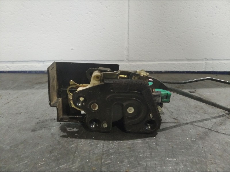 Recambio de cerradura puerta delantera izquierda para hyundai coupe (j2) 1.6 fx coupe | 06.97 - ... 1.6 fx coupe | 06.97 - ... r