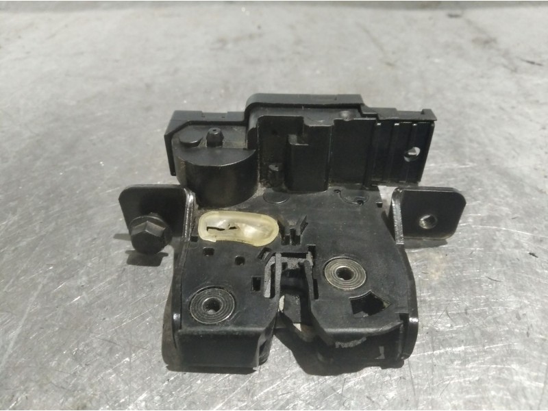 Recambio de cerradura maletero porton para nissan qashqai (j10)  | 0.07 - ...  | 0.07 - ... referencia OEM IAM    Recambio de cerradura maletero porton para nissan qashqai (j10)  | 0.07 - ...  | 0.07 - ... referencia OEM IAM