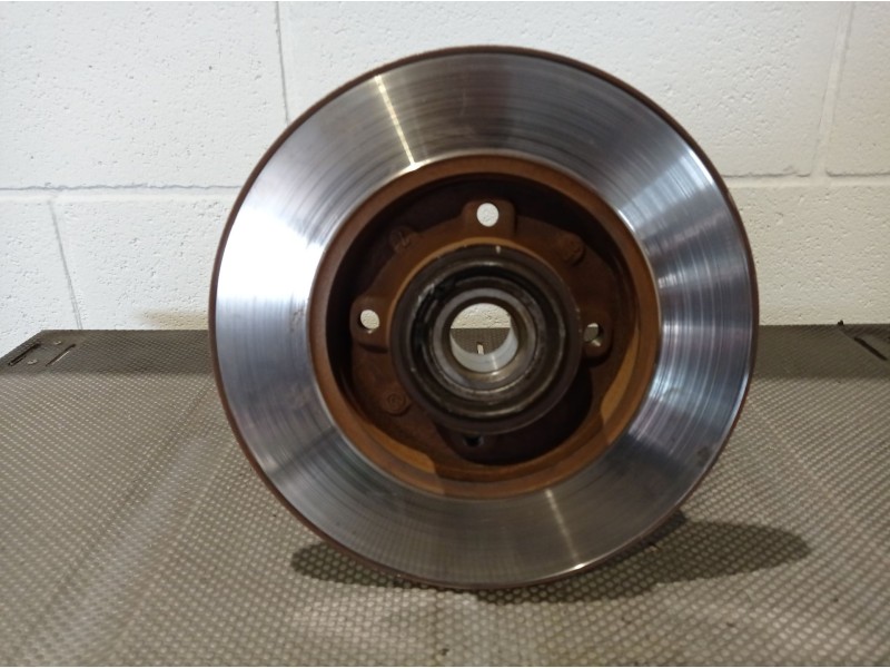 Recambio de disco freno trasero para peugeot 207 confort 1.4 vti 16v 95 referencia OEM IAM   