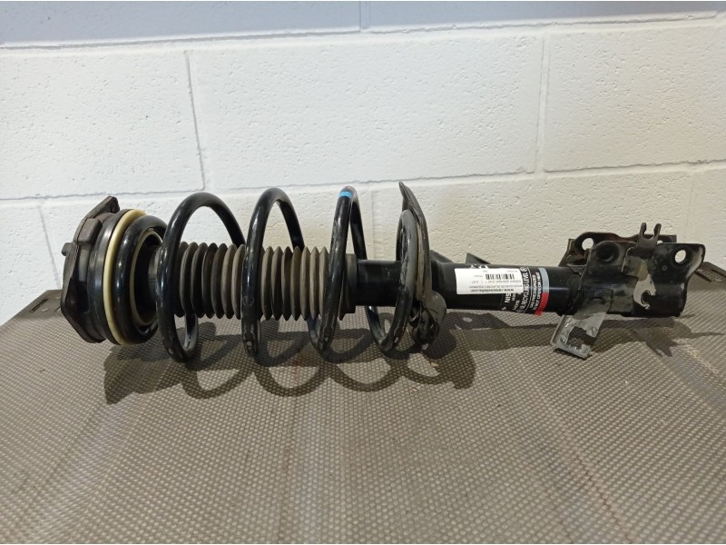 Recambio de amortiguador delantero izquierdo para nissan qashqai (j10)  | 0.07 - ...  | 0.07 - ... referencia OEM IAM    Recambio de amortiguador delantero izquierdo para nissan qashqai (j10)  | 0.07 - ...  | 0.07 - ... referencia OEM IAM