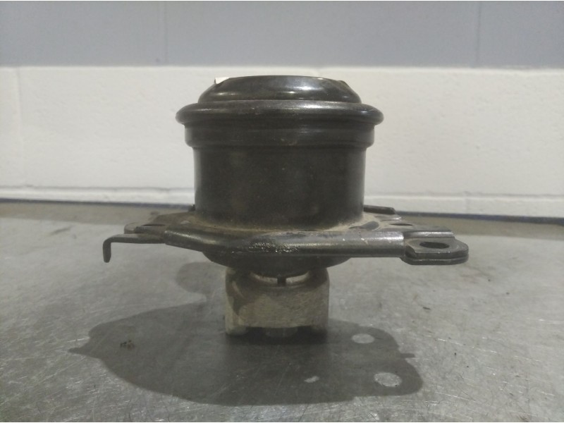 Recambio de soporte motor derecho para volvo s40 berlina 1.9 diesel | 0.95 - ... 1.9 diesel | 0.95 - ... referencia OEM IAM   