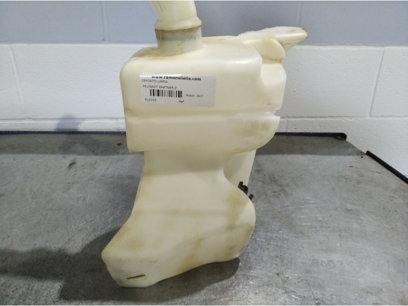 Recambio de deposito limpia para peugeot partner referencia OEM IAM    Recambio de deposito limpia para peugeot partner referencia OEM IAM