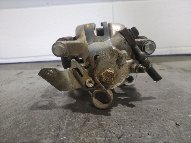 Recambio de pinza freno trasera izquierda para opel astra gtc 1.9 cdti referencia OEM IAM    Recambio de pinza freno trasera izquierda para opel astra gtc 1.9 cdti referencia OEM IAM